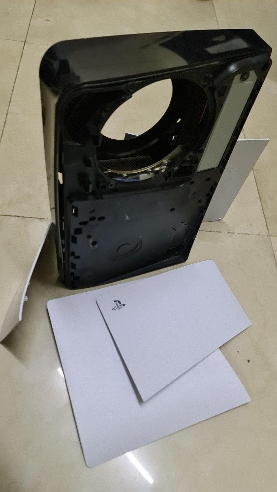 I Buy Broken ps5 consoles - 1