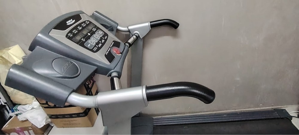 BH Fitness Treadmill - 2