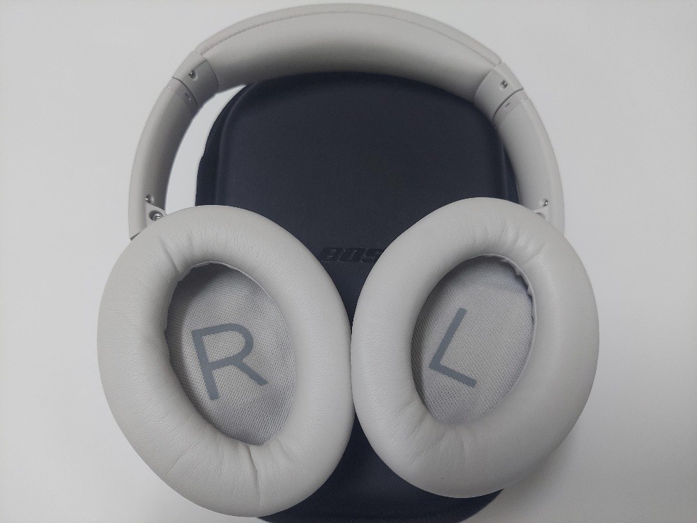 Bose qc45 like new - 2