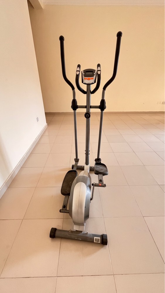 Elliptical Cross Trainer - 1