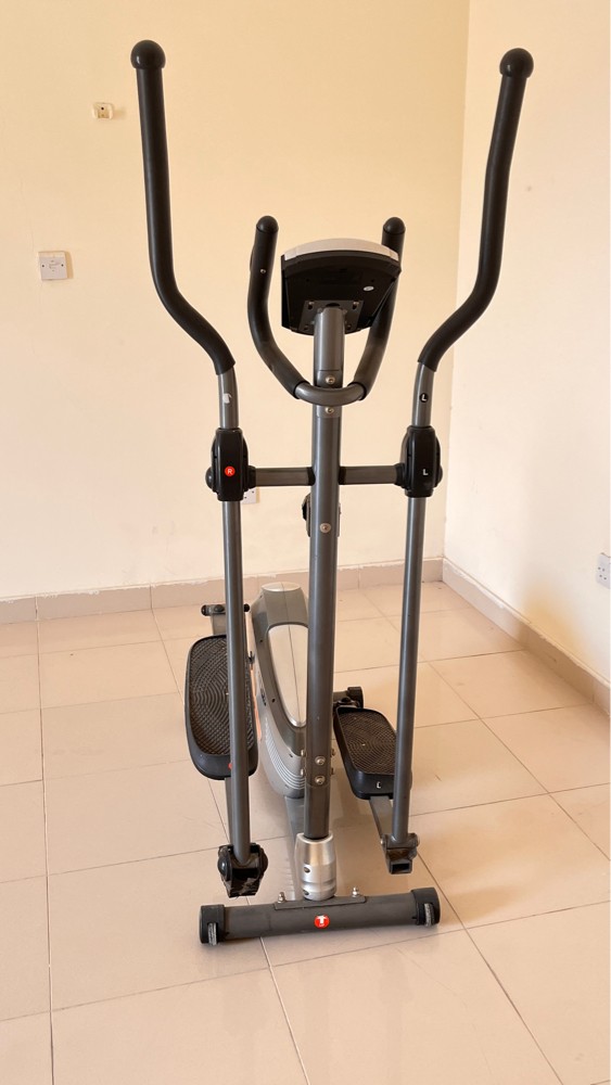 Elliptical Cross Trainer - 3