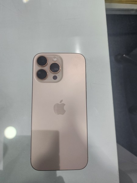 iPhone 16 Pro Max 256GB  Desert - 3