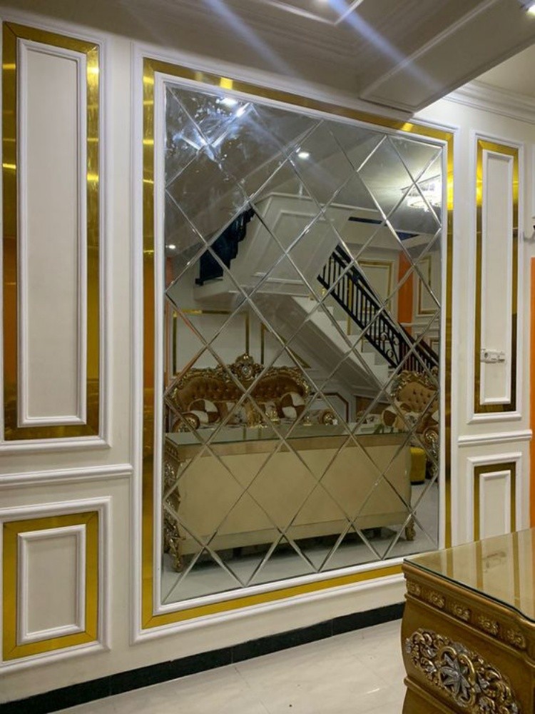 Glass fittings related Job. - 11
