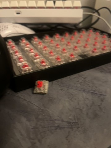  سويتش احمر  - 2