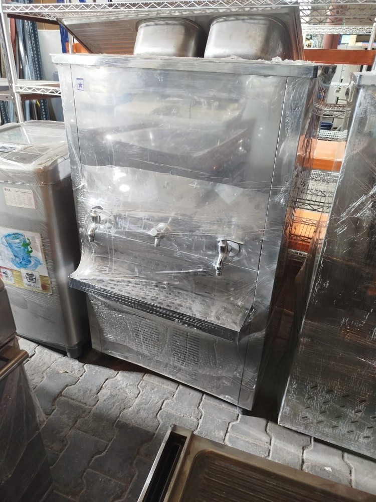 Akai Water cooler Made in japan - 15