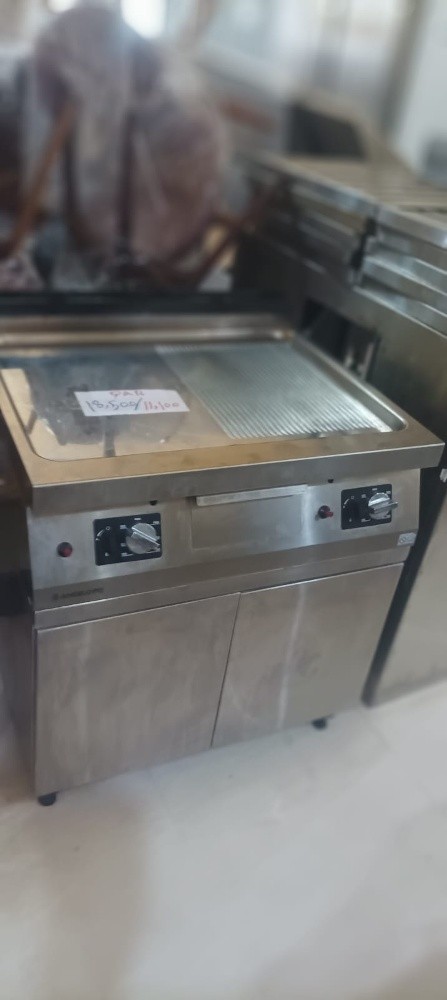Kitchen equipment, refrigerators, - 7