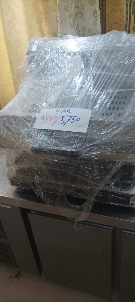 Kitchen equipment, refrigerators, - 10
