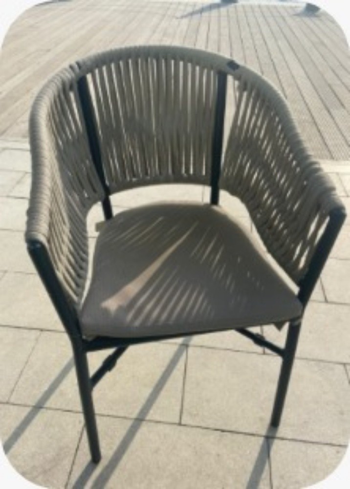 Indoor & outdoor tables & chairs - 8