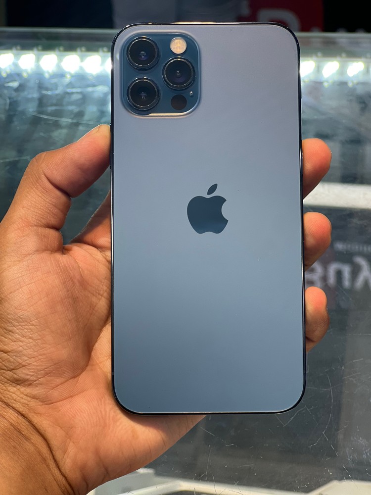 iphone 12 pro   - 1