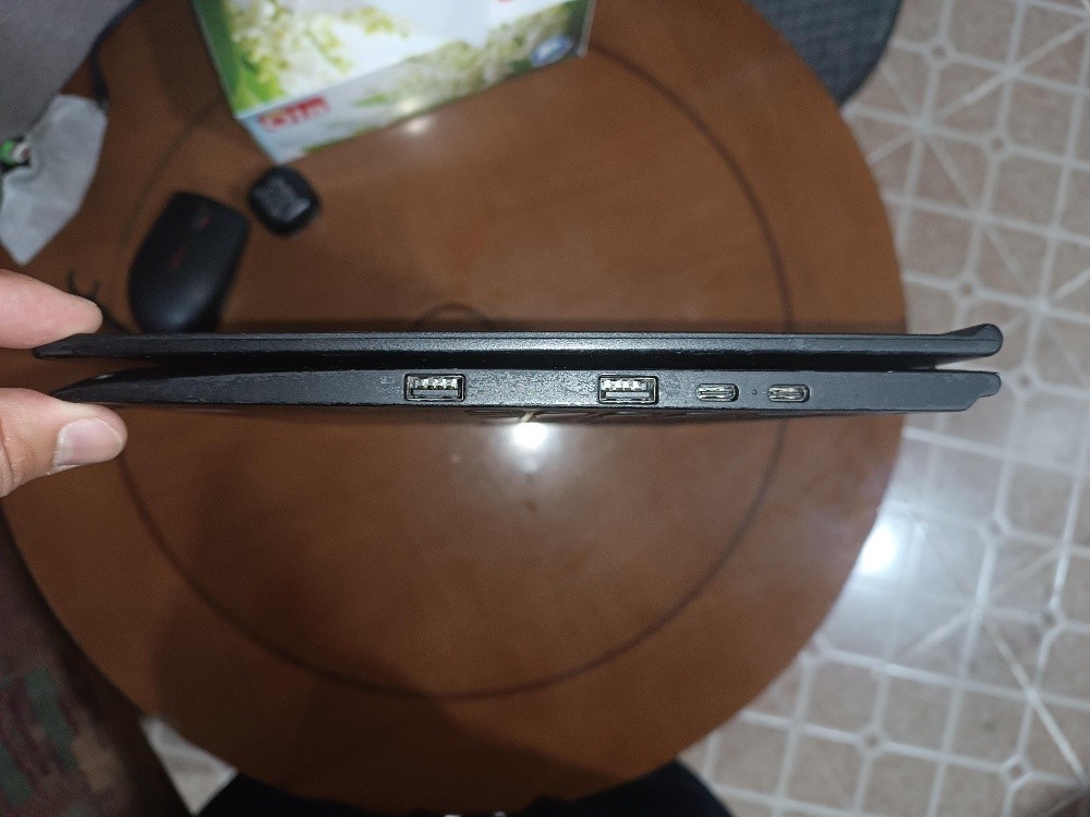 Lenovo ThinkPad X1 Yoga - 12