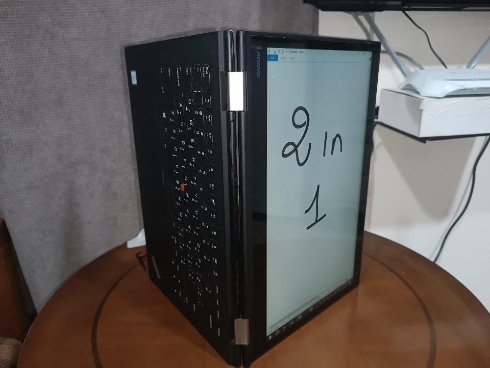Lenovo ThinkPad X1 Yoga - 10