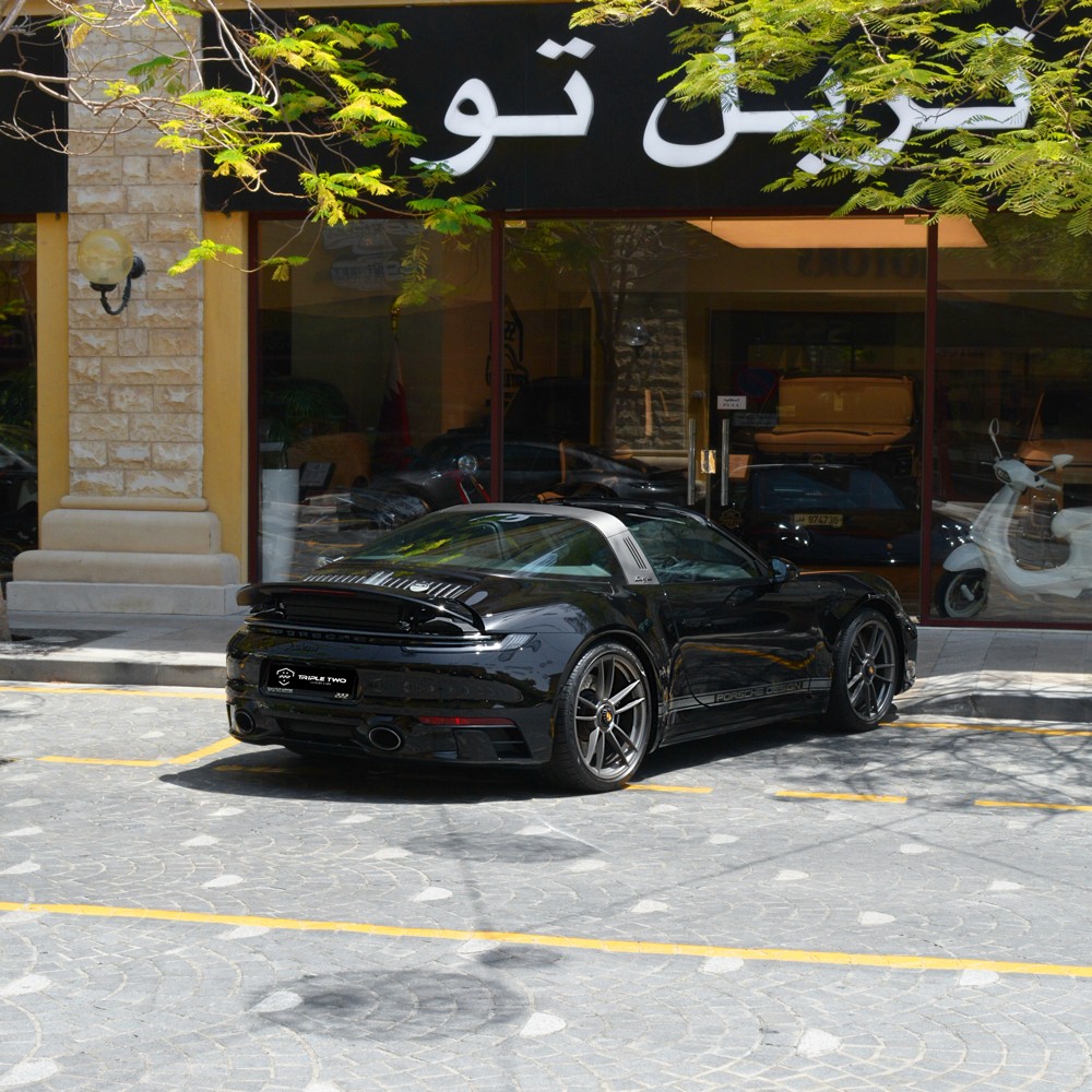 بورش 911  تارقا 50 ادشن 2022  - 5