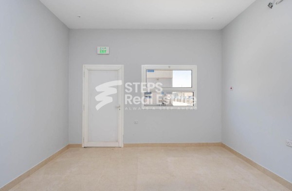 Brand New Storage with Office - 4