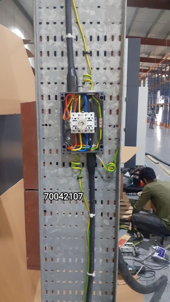تركيب جميع الاسبوت لايت والكشافات - 1