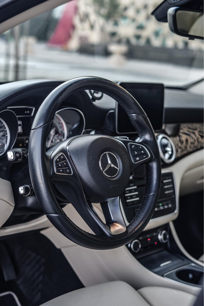 GLA250 Mercedes - 11