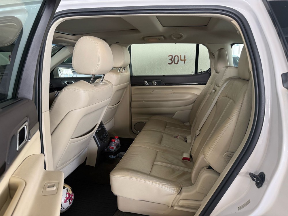 Lincoln MKT 2015 Model  - 5
