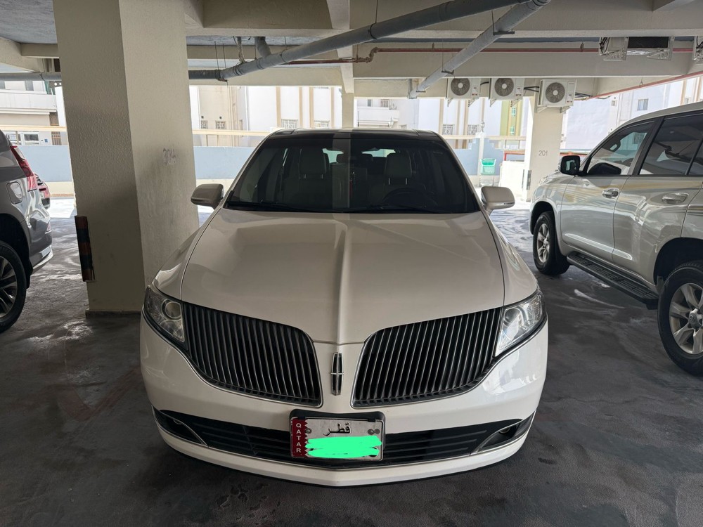 Lincoln MKT 2015 Model  - 2