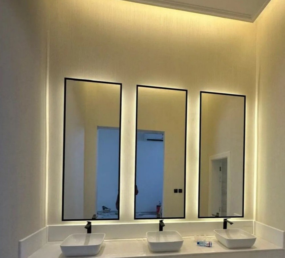 Mirror glass L E D lite digain - 8