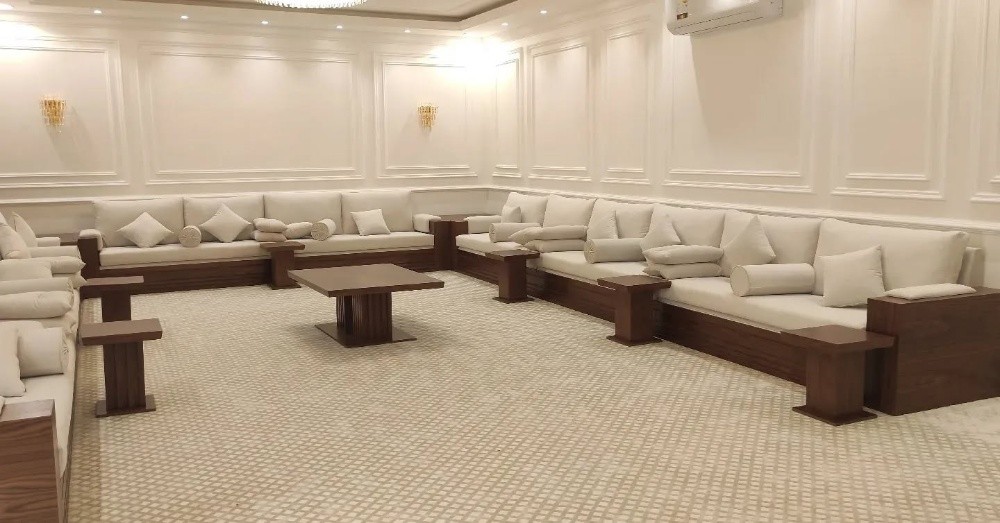 Arabic Majlish Sofa(Veneer wood) - 1