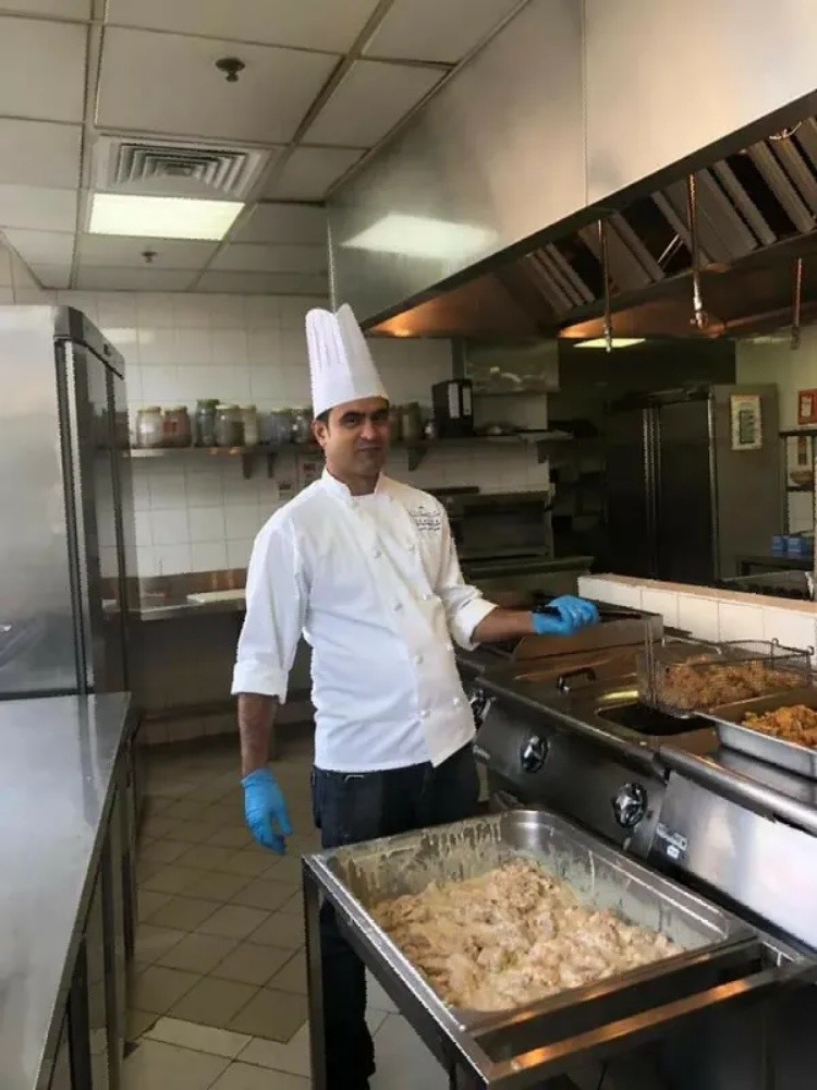 arabic asian chains italian chef - 1