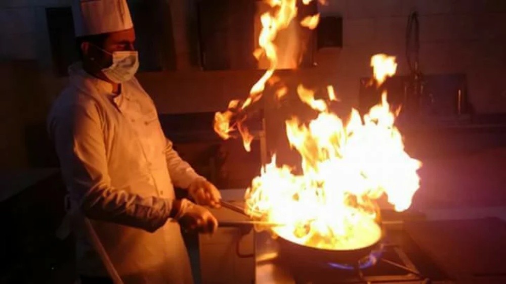 arabic asian chains italian chef - 3