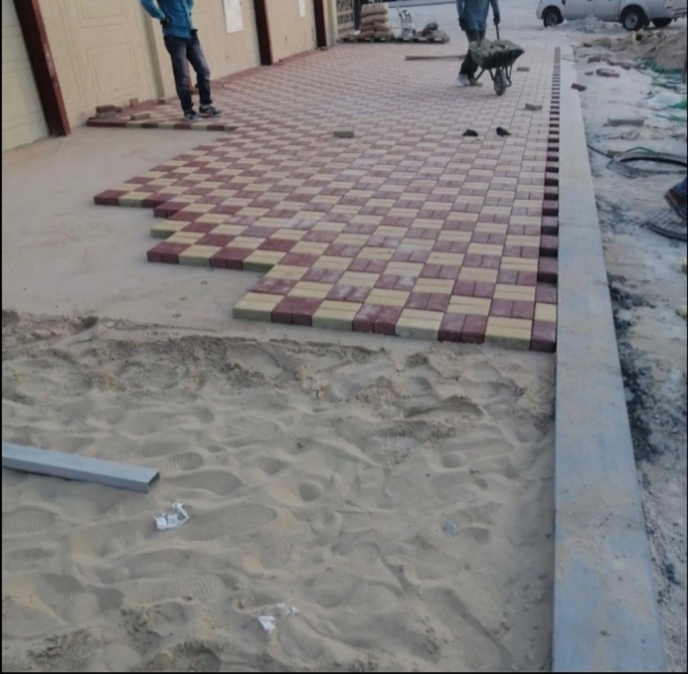 We install interlocking, curbston - 2
