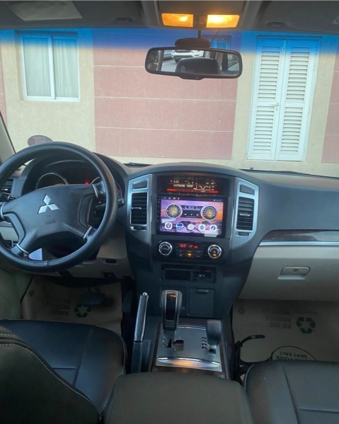 Mitsubishi Pajero GLS V6 2015 - 3