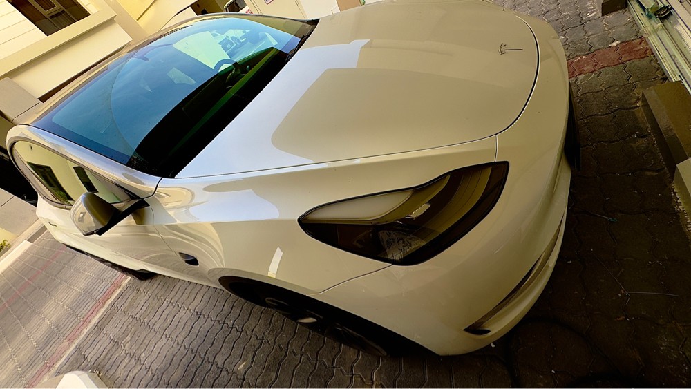 TESLA MODEL Y LONG RANGE 4WD - 3