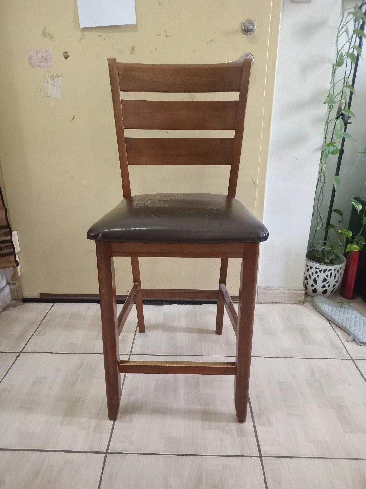 7 seater Dining table URGENT SALE - 11