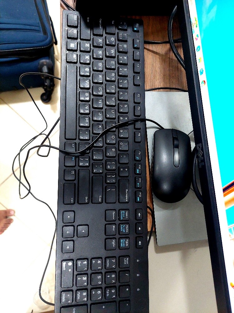 .A computer with all its accessori - 3