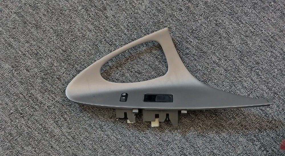 camry door lock and glass control - 1