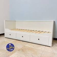 bed with drawers - 1