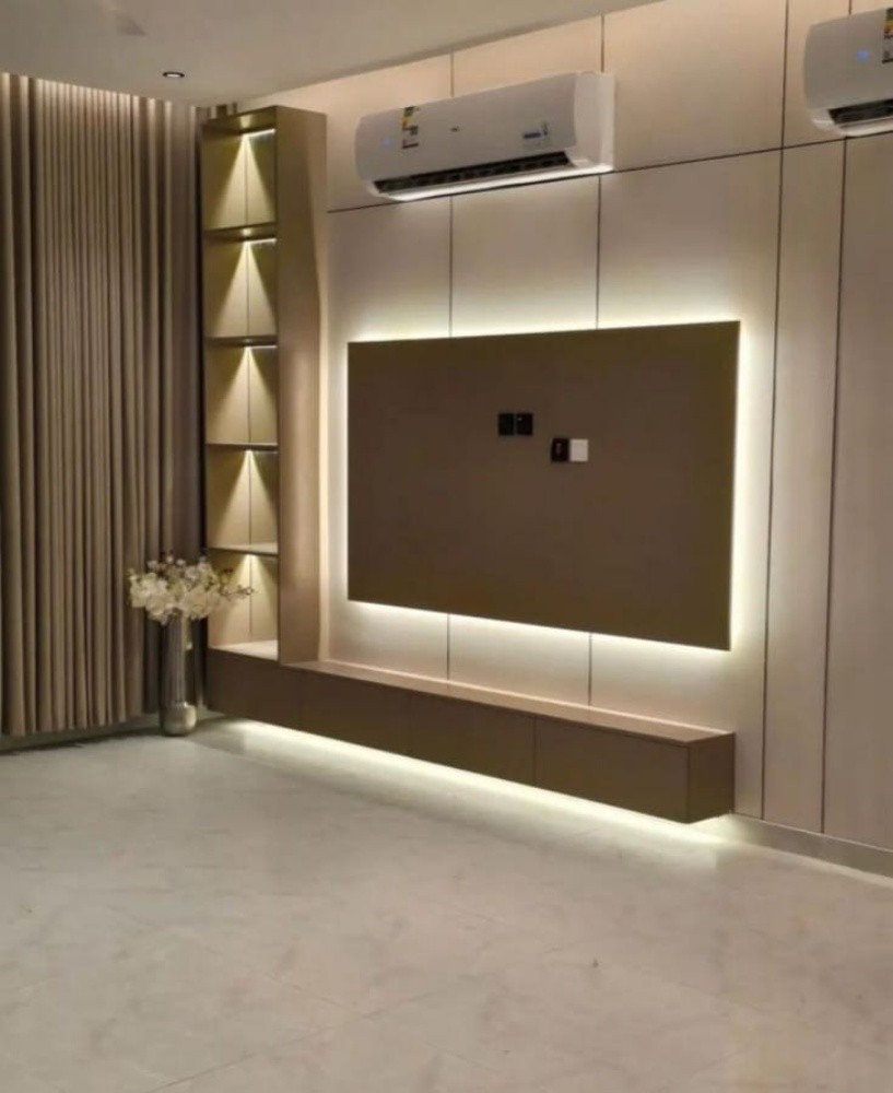 Tv Decor Coupboard Curtains Etc - 18