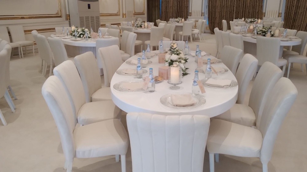 tables and chairs - 9