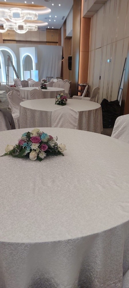 tables and chairs - 17