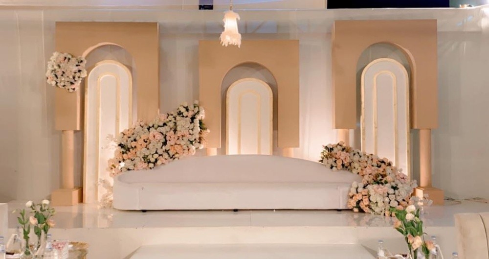 Engagement and wedding canopy - 22