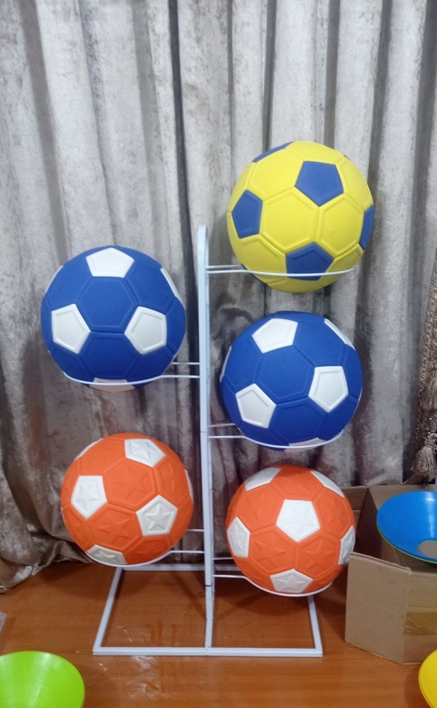 football curve swerve ball gift - 9