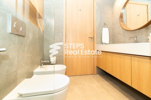 Sea View Apartment in Lusail - 6