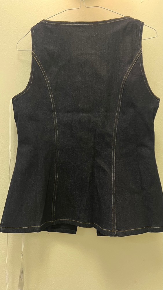 Denim Sleeveless Top With Buttons - 8