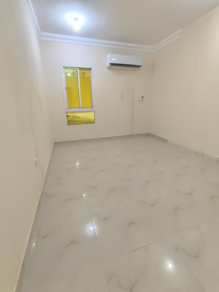 Room for rent - 4
