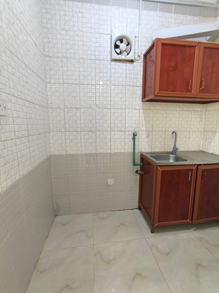 Room for rent - 7