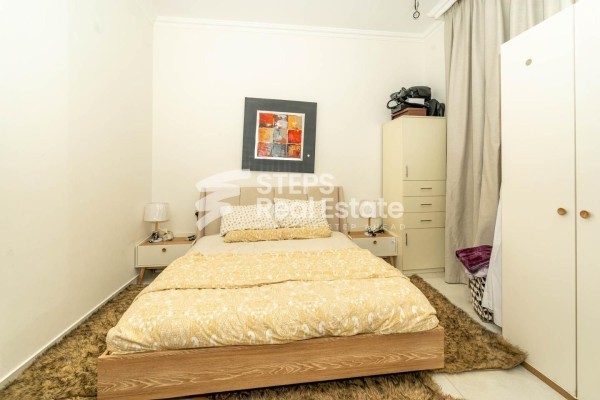 Well-maintained 2BR Flat for Sale - 12