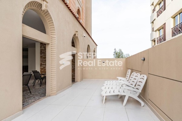 Well-maintained 2BR Flat for Sale - 14