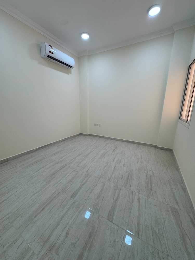للبيع عماره تجاريه في معيذر - 5
