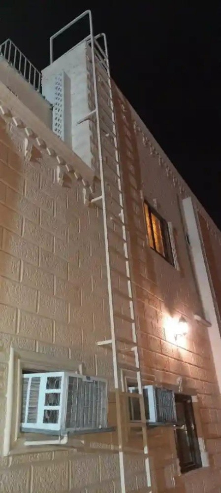 نقوم بجميع اعمال الحداده مظلات لل - 7