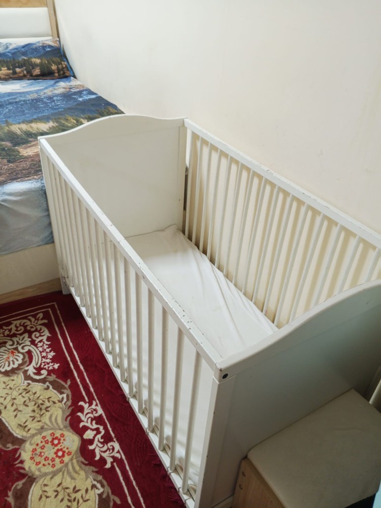 baby bed with mattress - 2