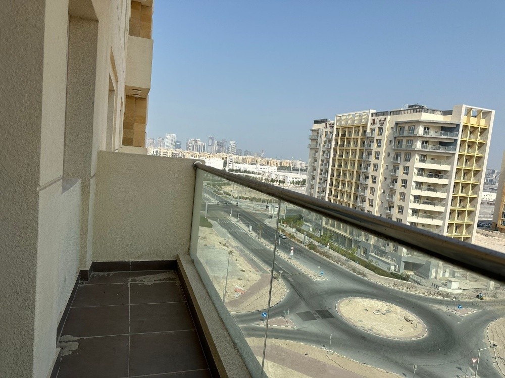 1bhk in lusail included - 8
