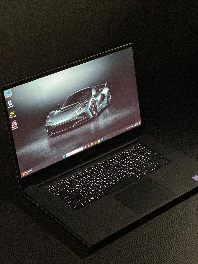 i7 Nvidia 4gb RAM32 SSD512GB - 6