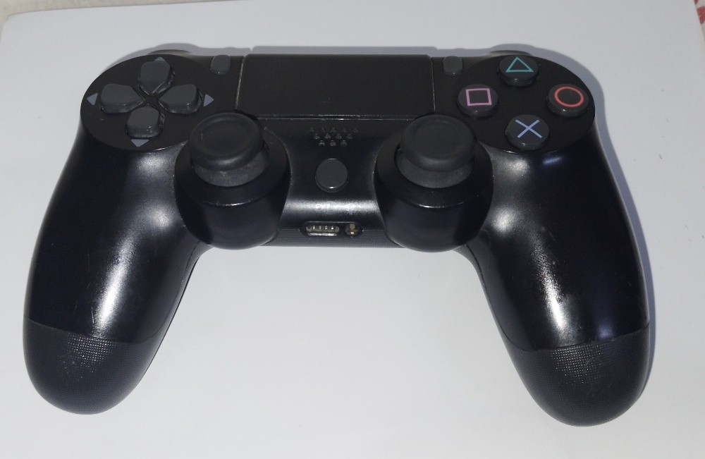 PS4 Controllers for Sale - 2
