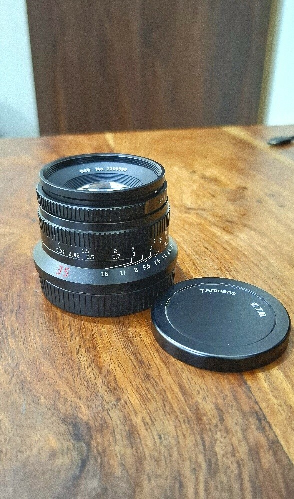 Nikon  Prime Lens F1.4 - 1